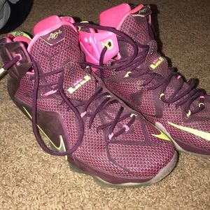 mens lebron 12 basketball shoes